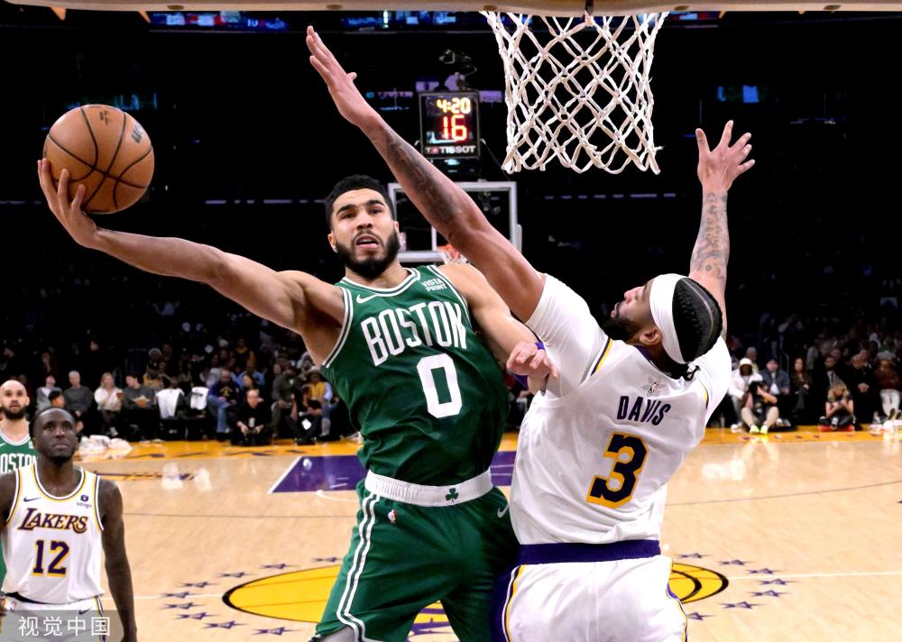 比赛中的竞 比赛中的竞