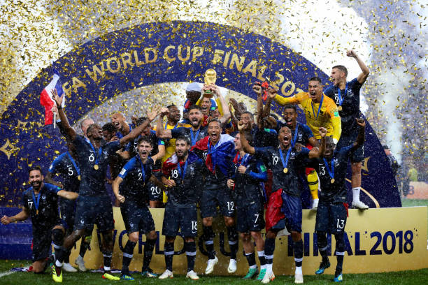 比如欧冠赛 比如欧冠赛